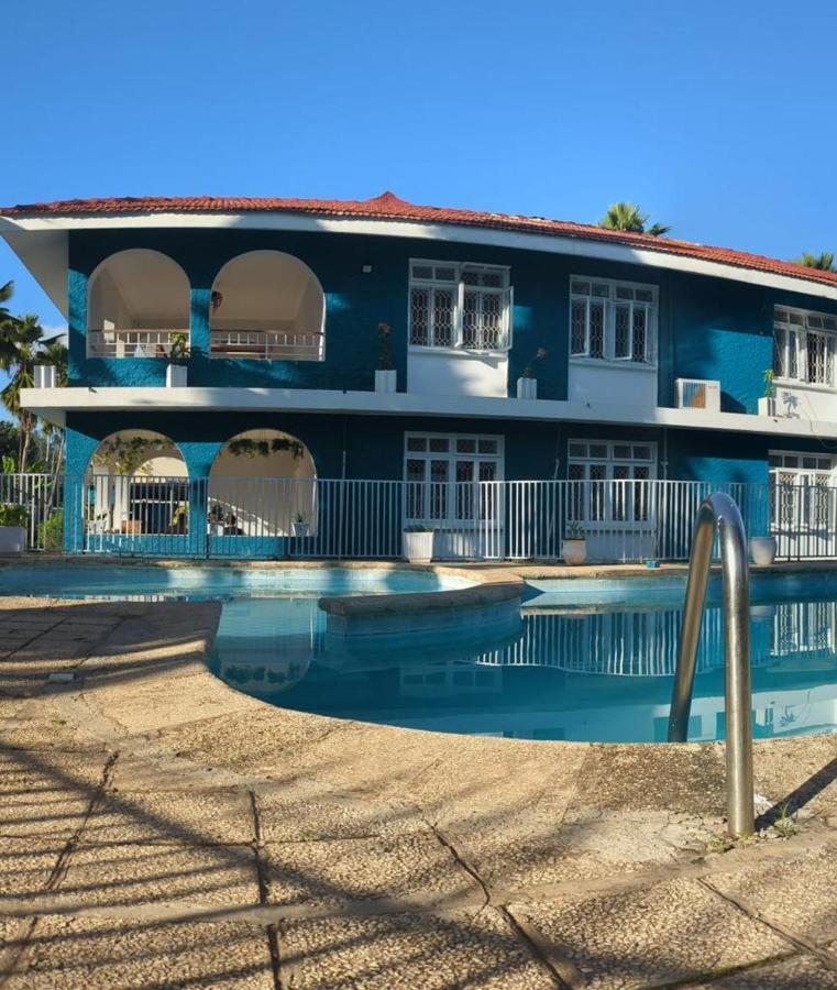 Gallivanters Hostel Dar es Salaam Ngoại thất bức ảnh