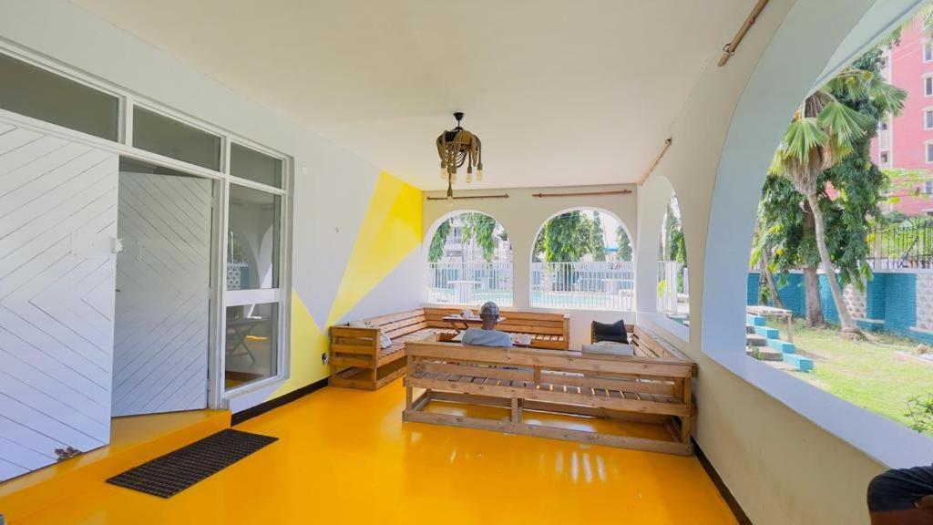 Gallivanters Hostel Dar es Salaam Ngoại thất bức ảnh